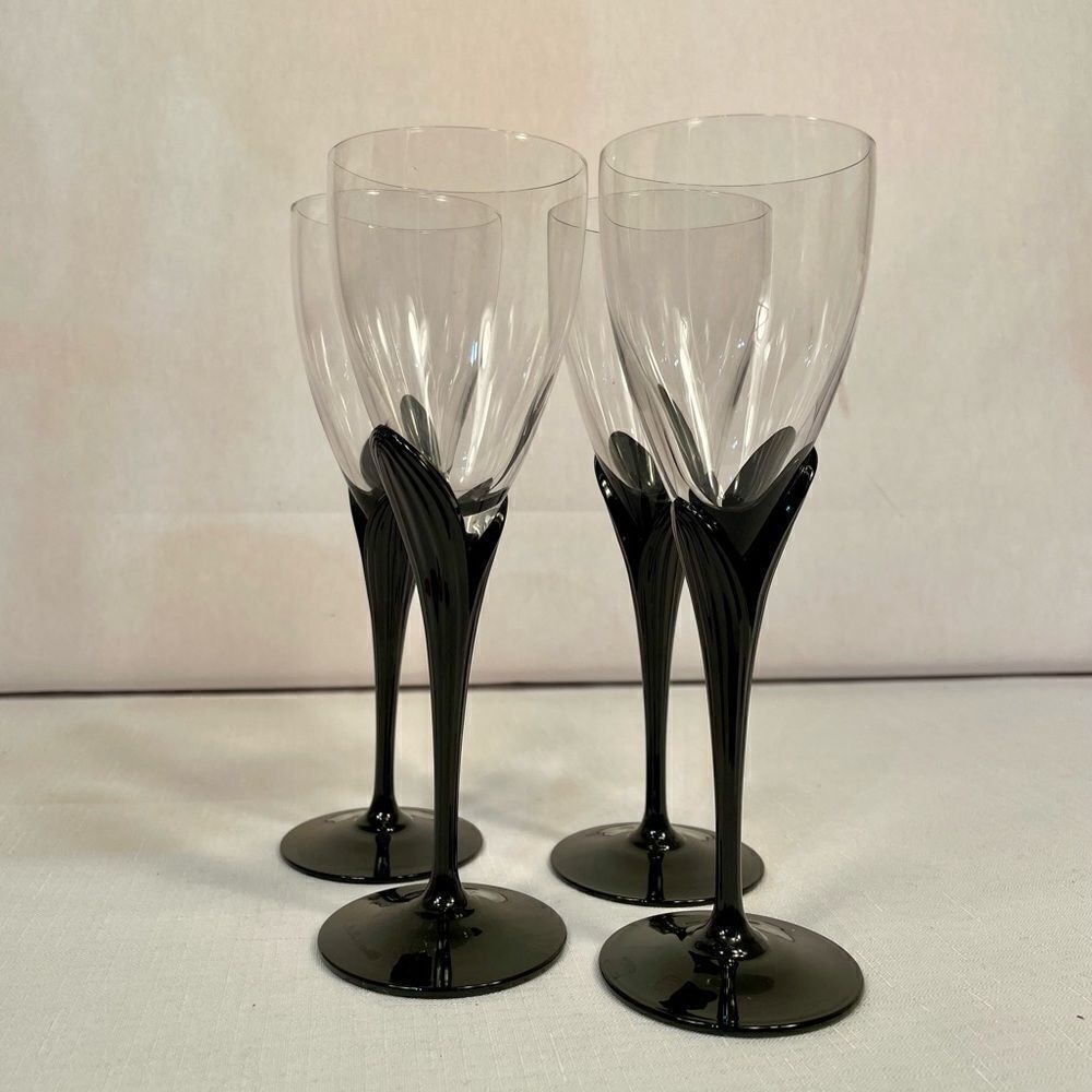 ALEXANDRA-BLACK STEMWARE by MIKASA  (4) WINE GLASSES LIKE NEW CONDITION